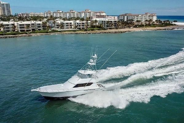 Hatteras 65 Convertible - main image