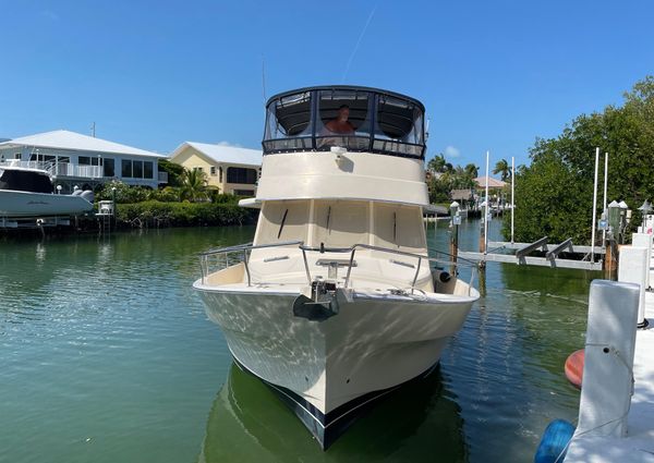 Mainship 400 Trawler image