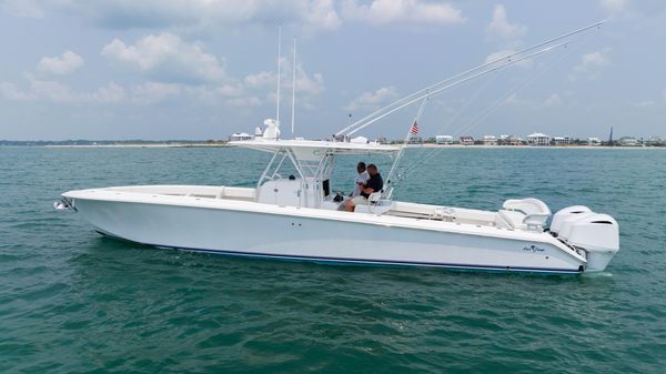 Bahama 41 Center Console 