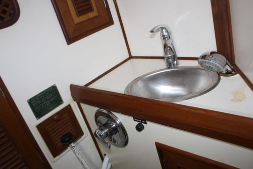 Lafitte 44 image