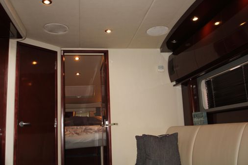 Sea-ray 38-SUNDANCER image