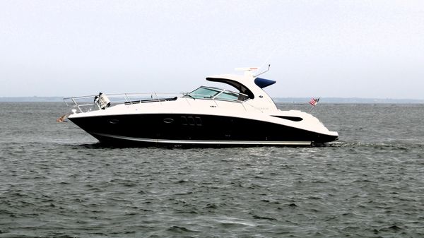 Sea Ray 38 Sundancer 