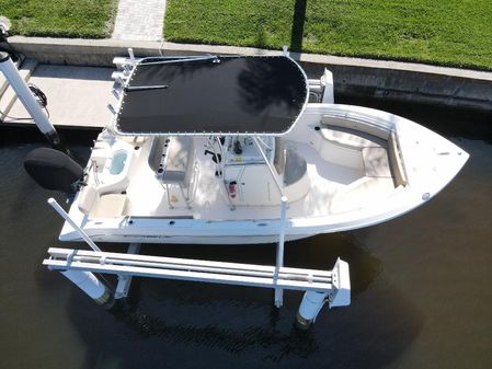 Cobia 217 Center Console image