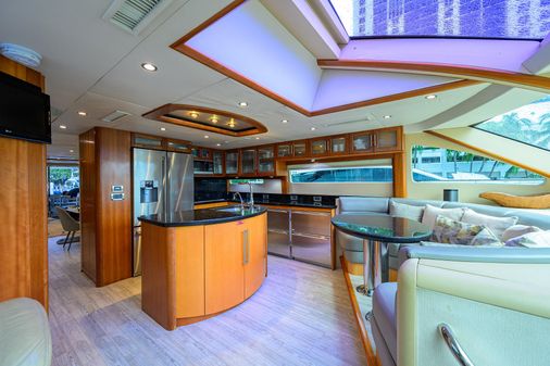 Lazzara Motor Yacht image