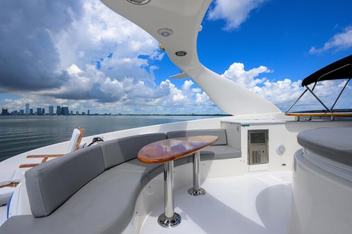 Lazzara Motor Yacht image