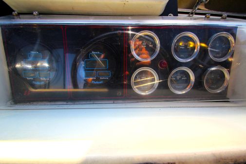 Bayliner 3270 image