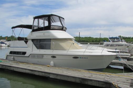 Carver 325-AFT-COCKPIT-MOTORYACHT image