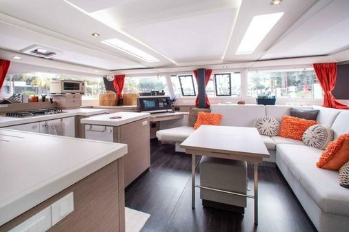 Fountaine Pajot Saona 47 image