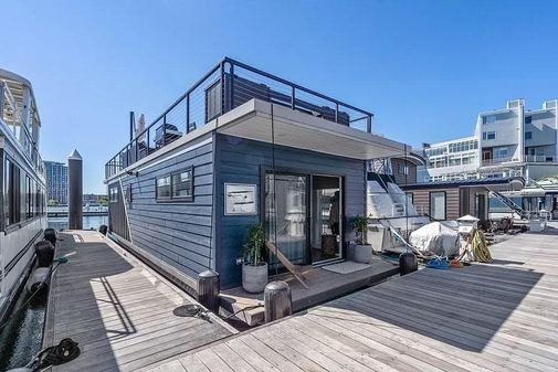 Houseboat EAST-COAST-HOUSEBOATS-50 image