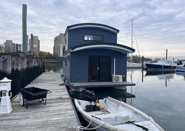 Houseboat EAST-COAST-HOUSEBOATS-50 image