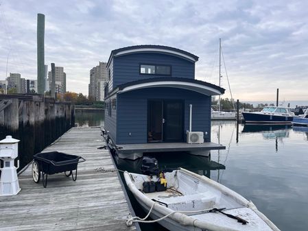 Houseboat EAST-COAST-HOUSEBOATS-50 image