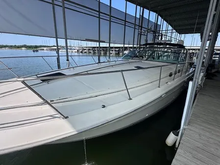 Sea Ray 400 Express Cruiser image