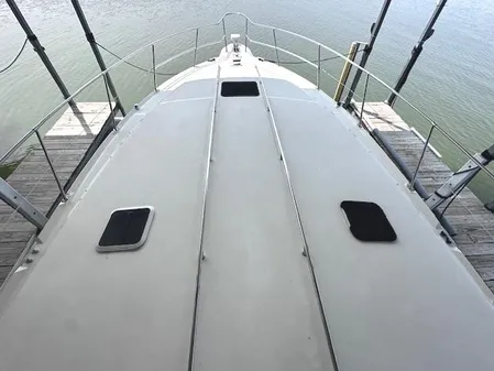 Sea Ray 400 Express Cruiser image