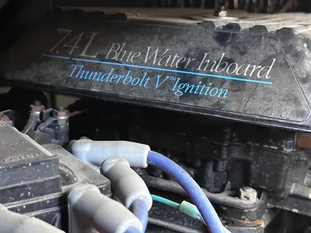 Sea Ray 400 Express Cruiser image