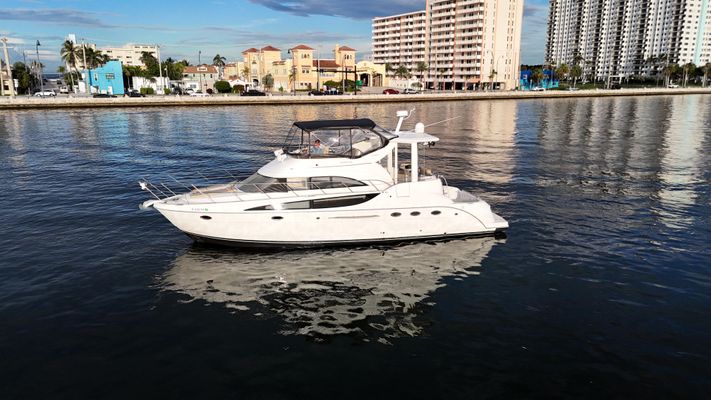 Meridian 459 Motoryacht - main image