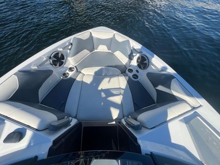 Malibu 23LSV image