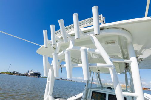 Yellowfin 39 Center Console image