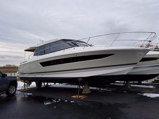 Jeanneau NC 11 - main image