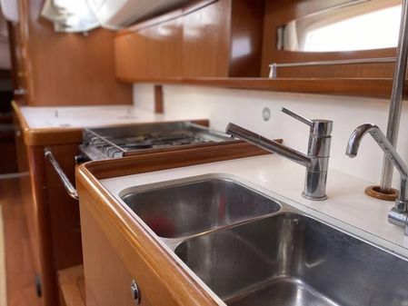 Beneteau Oceanis 46 image