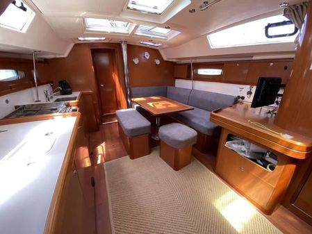 Beneteau Oceanis 46 image