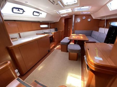 Beneteau Oceanis 46 image