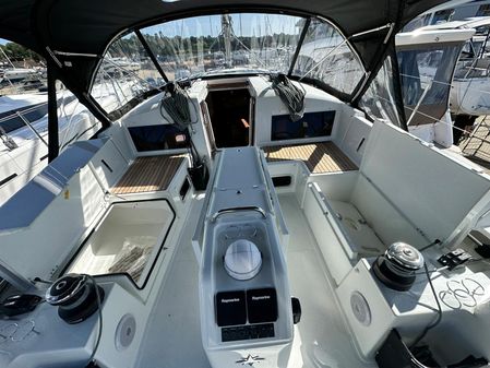 Jeanneau Sun Odyssey 440 image