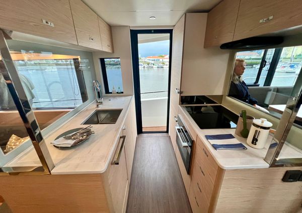 Beneteau Swift Trawler 54 image