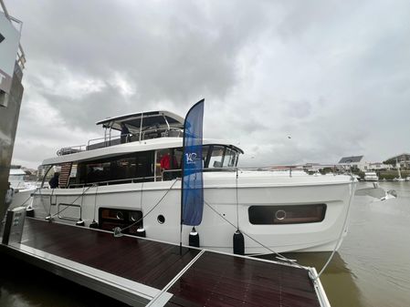 Beneteau Swift Trawler 54 image