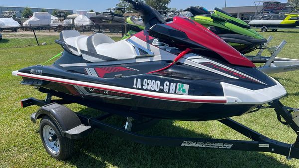 Yamaha WaveRunner VX Limited 