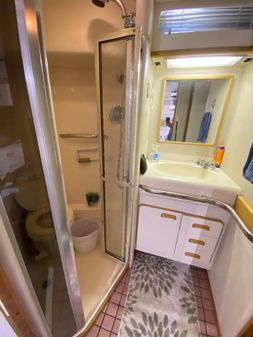 Sea Ray 500 Sundancer image