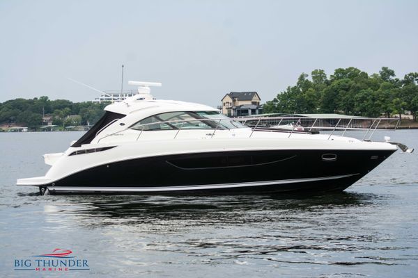 Sea Ray 410 Sundancer - main image