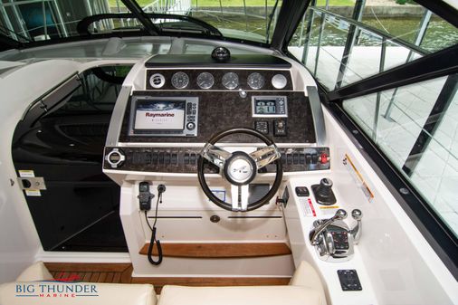 Sea Ray 410 Sundancer image