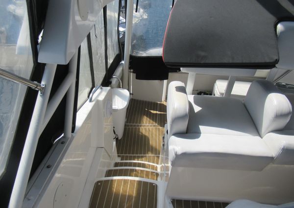 Silverton 352-AFT-CABIN image