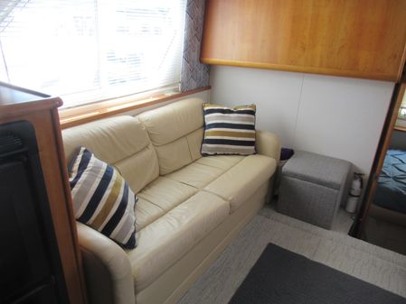 Silverton 351-AFT-CABIN image