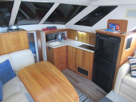 Silverton 351-AFT-CABIN image