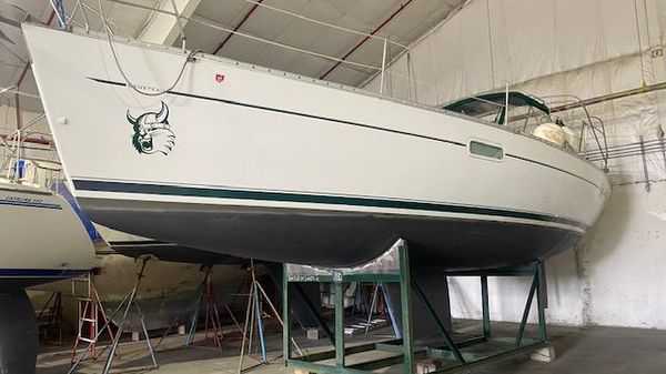 Beneteau 361