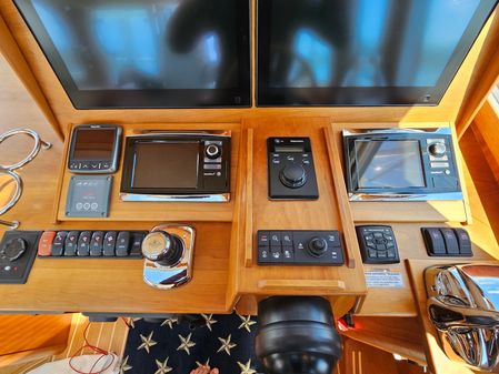 Sabre 42 Salon Express image