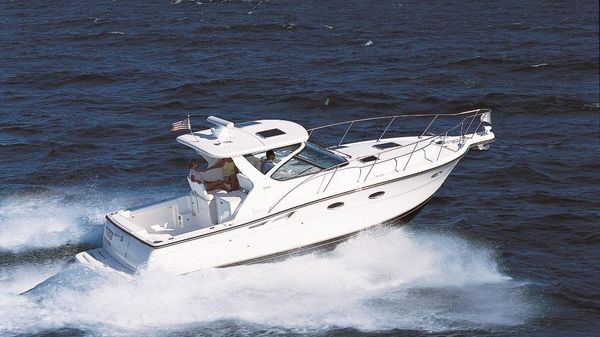 Tiara Yachts 3200 Open 