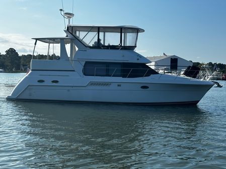 Carver 406 Motor Yacht image