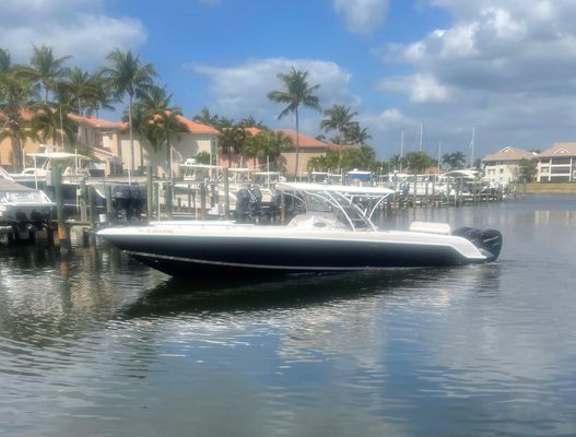 Donzi Daytona ZFX - main image