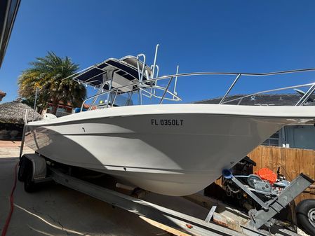 Cobia 274 Center Console image