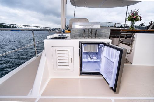 Fleming 58-PILOTHOUSE image