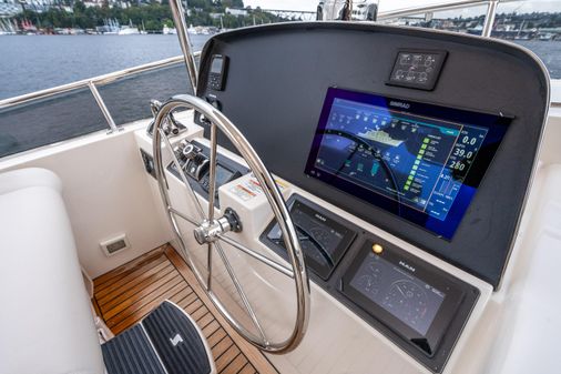 Fleming 58-PILOTHOUSE image