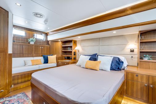 Fleming 58-PILOTHOUSE image