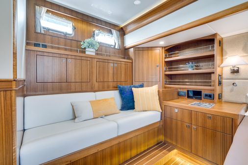 Fleming 58-PILOTHOUSE image