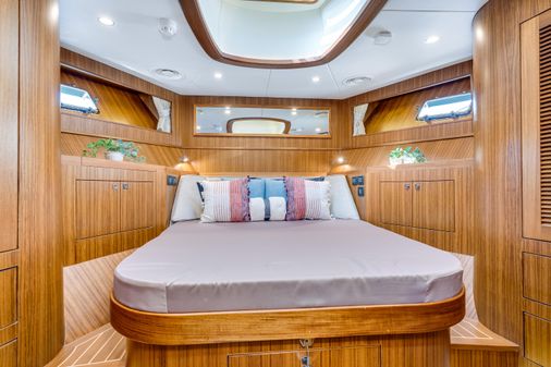 Fleming 58-PILOTHOUSE image