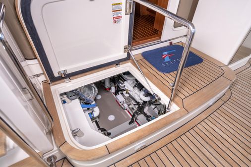 Fleming 58-PILOTHOUSE image