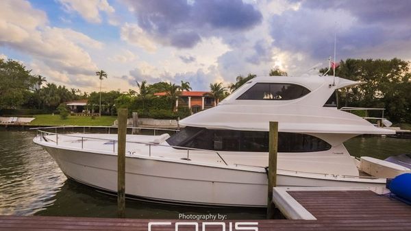 Maritimo 60 Flybridge Cruising Motoryacht