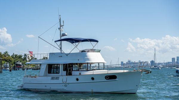 Beneteau Swift Trawler 44
