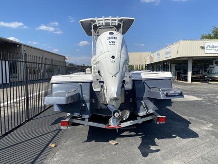 Robalo 246 image